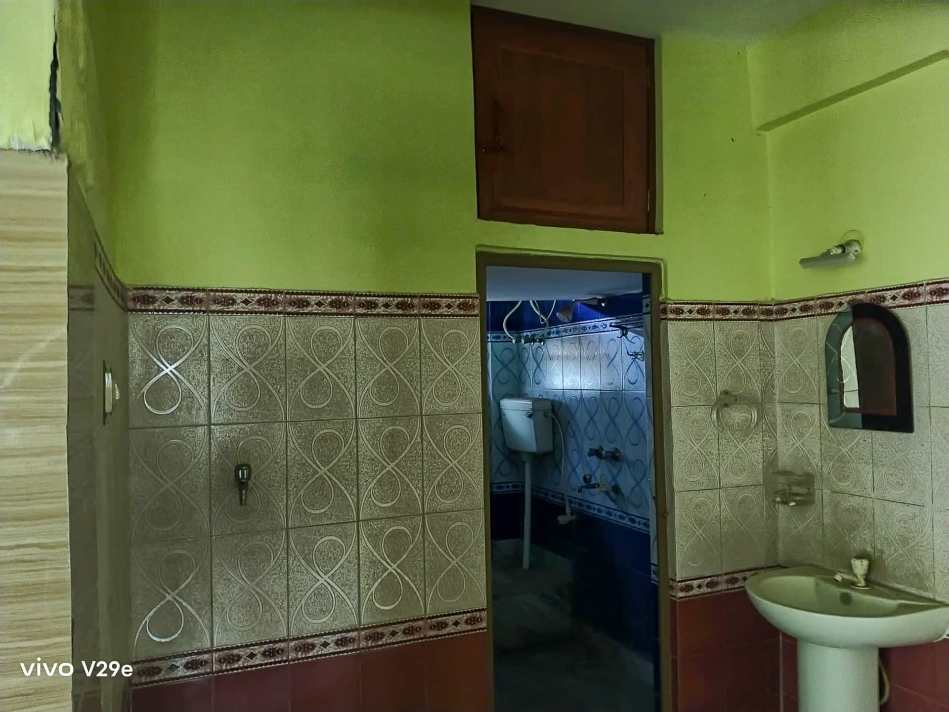 Property Photos 18