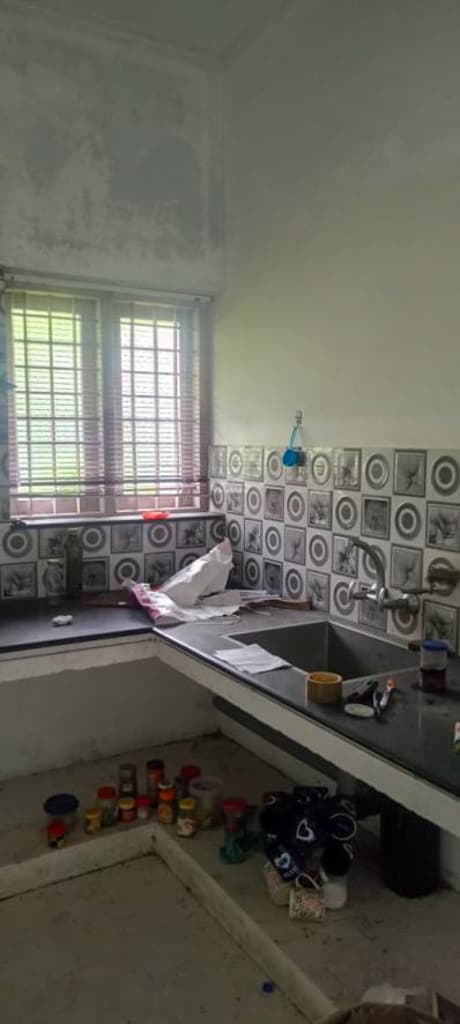 Property Photos 11