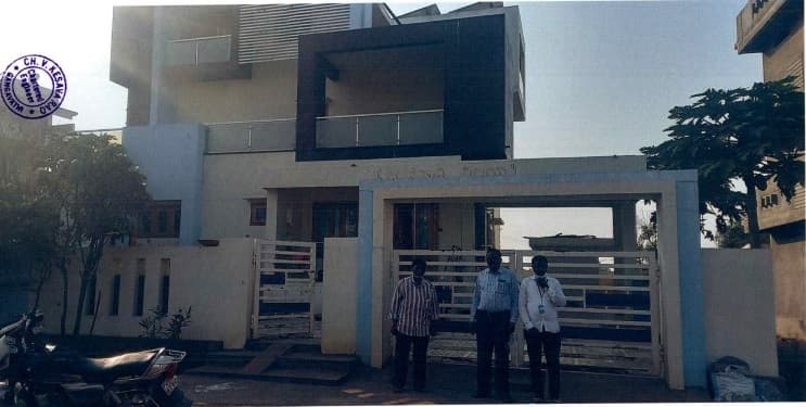 Property Photos 1