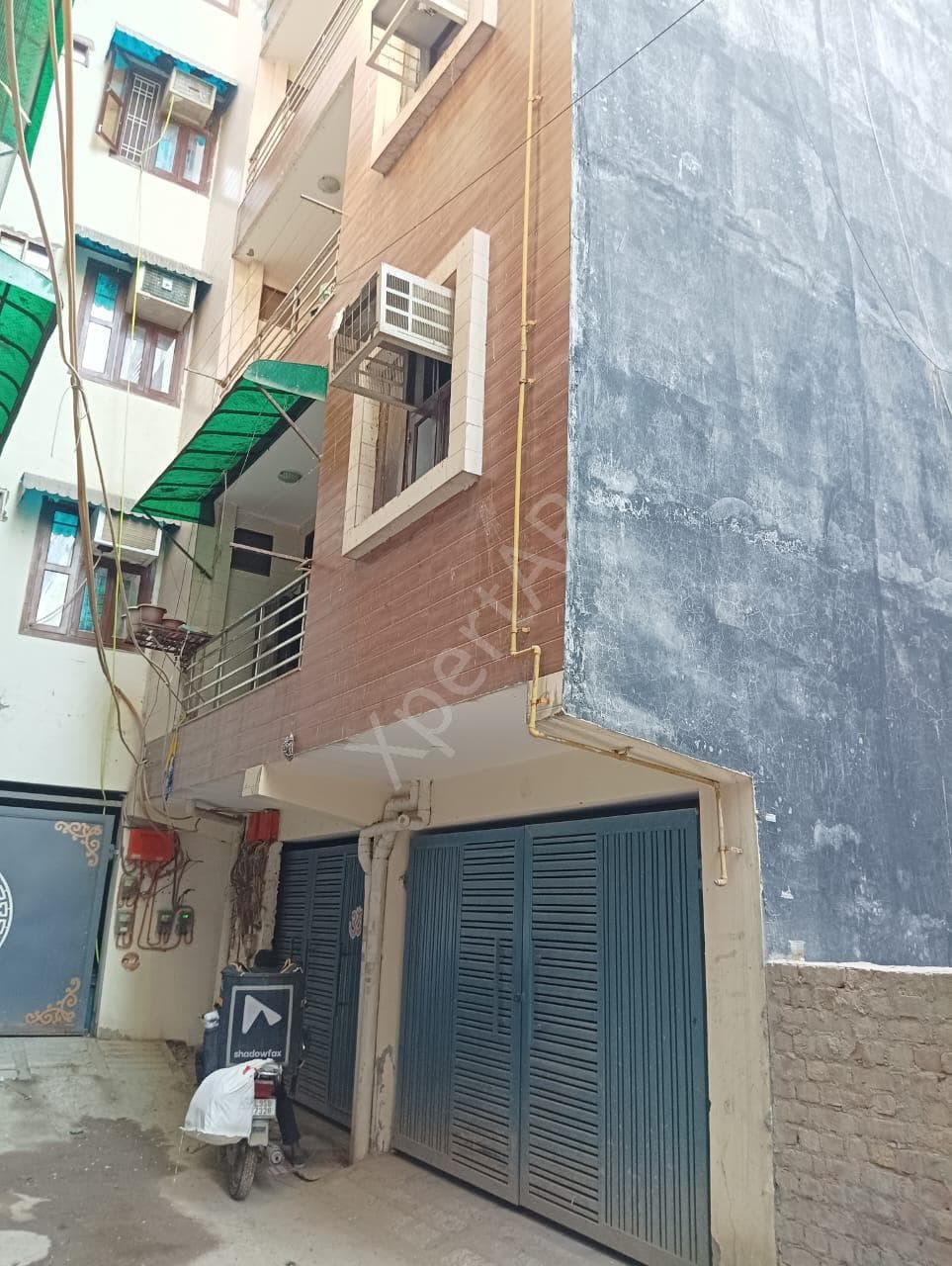 Property Photos 1