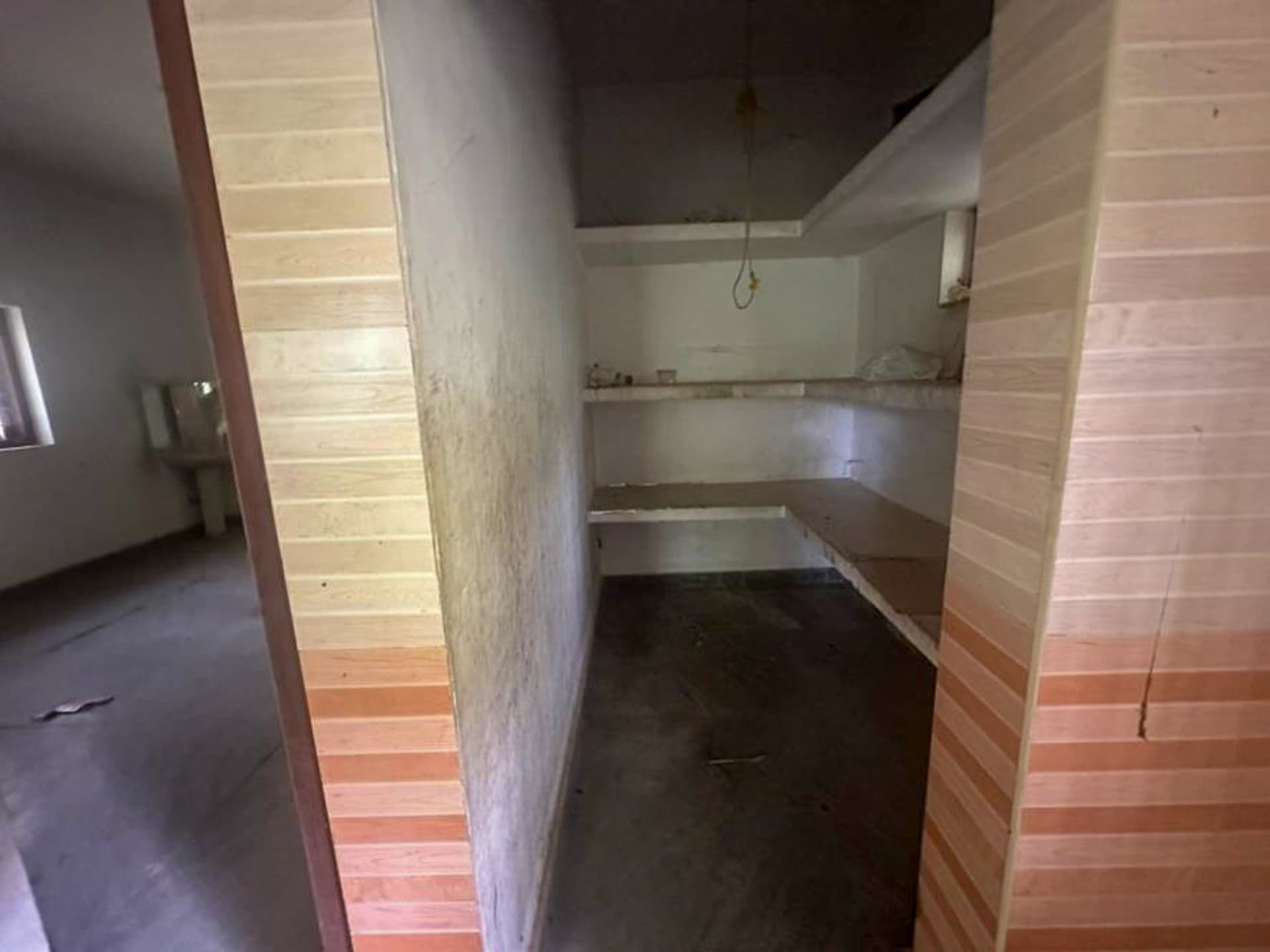 Property Photos 6