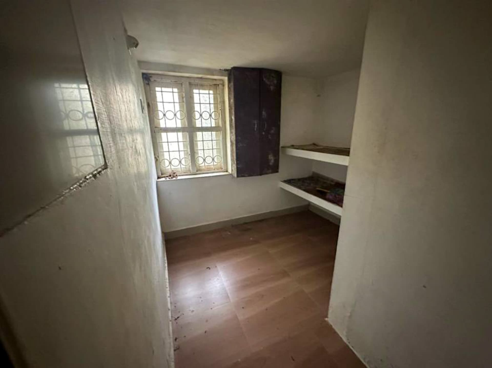 Property Photos 22