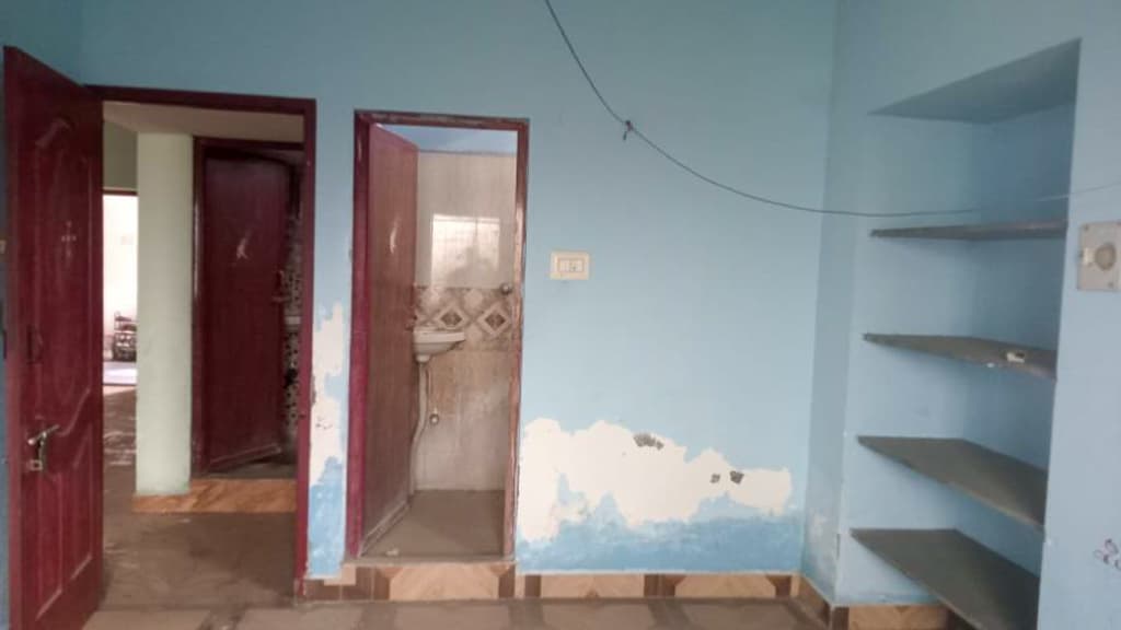 Property Photos 9