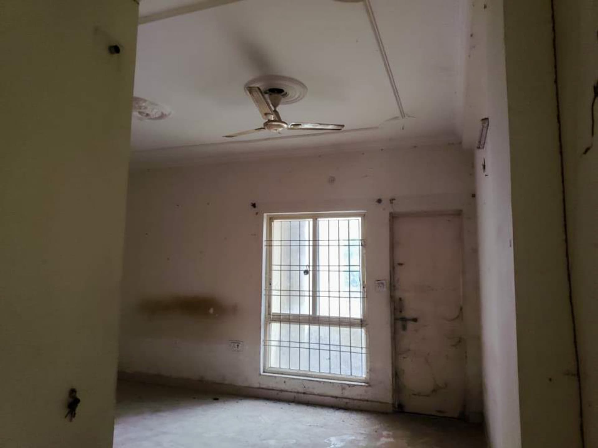 Property Photos 5