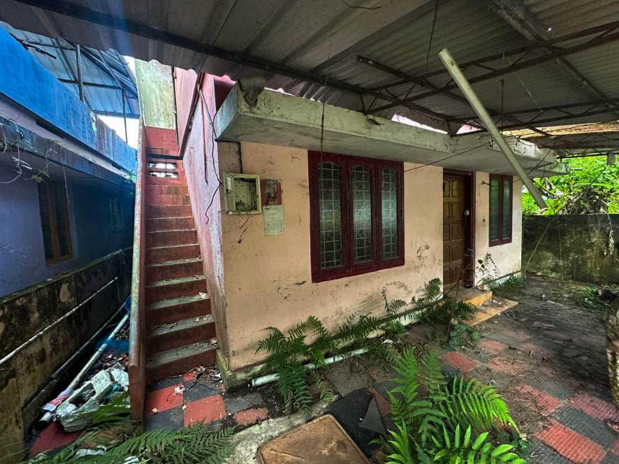 Property Photos 4