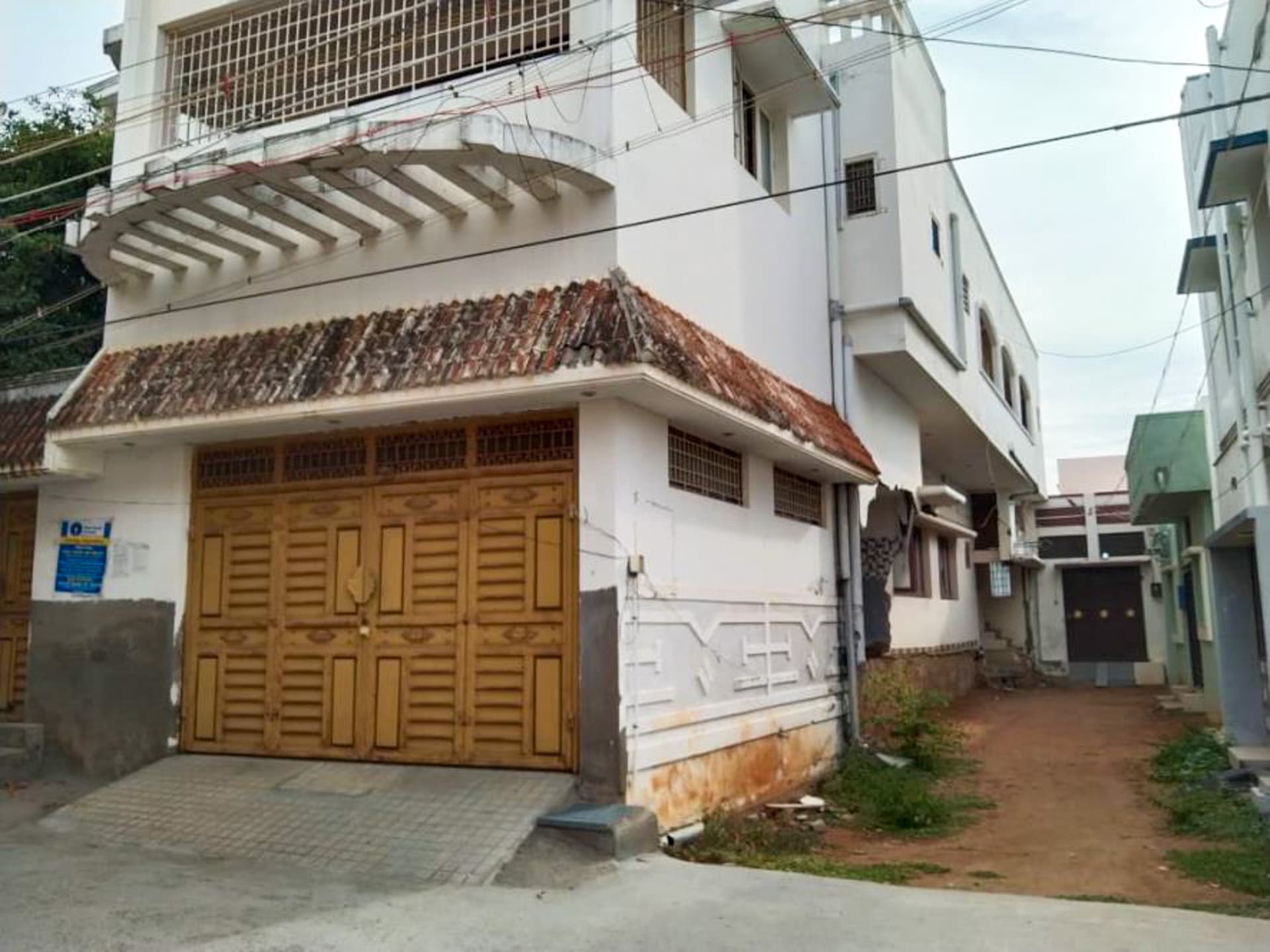 Property Photos 16