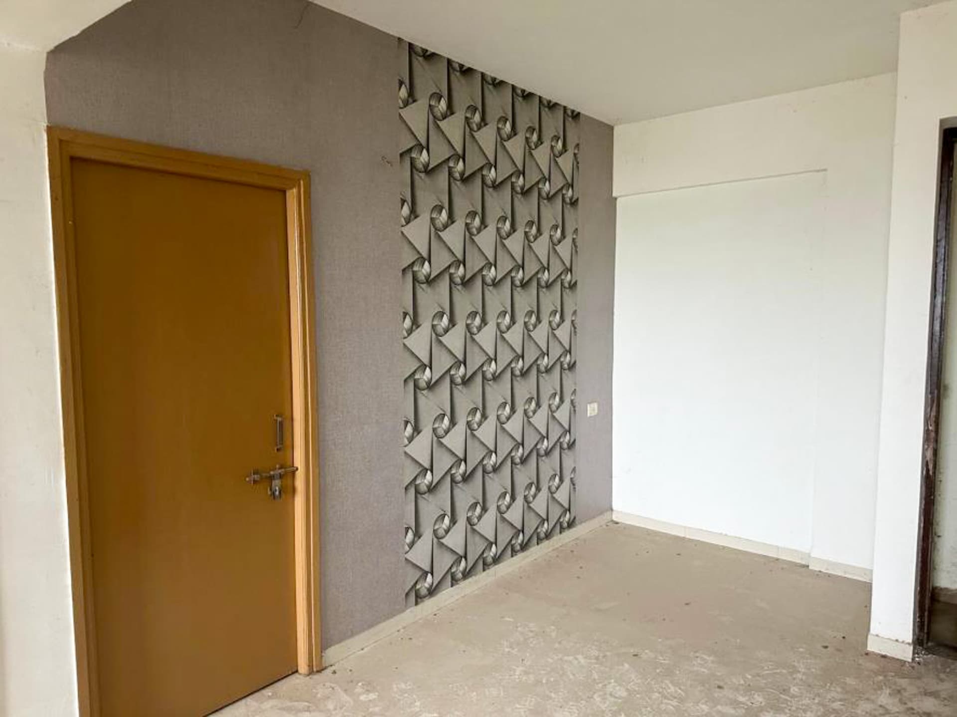 Property Photos 6