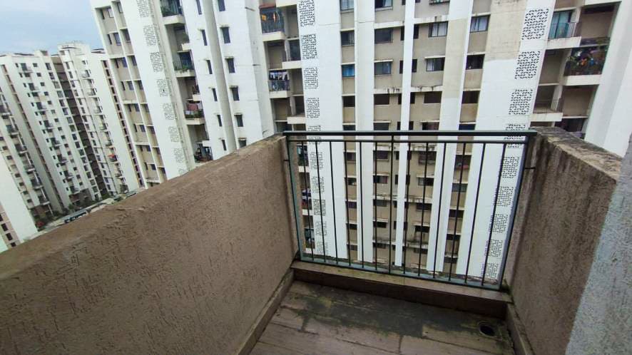 Property Photos 6