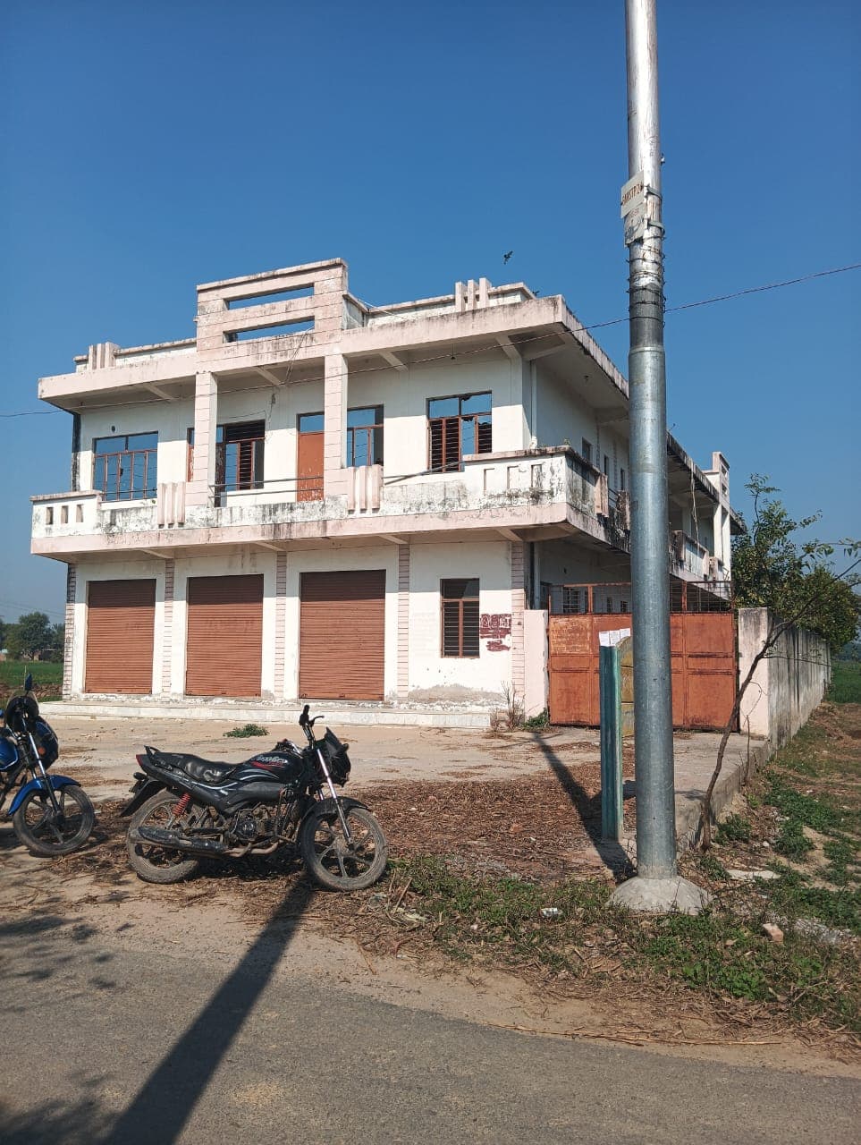 Property Photos 1