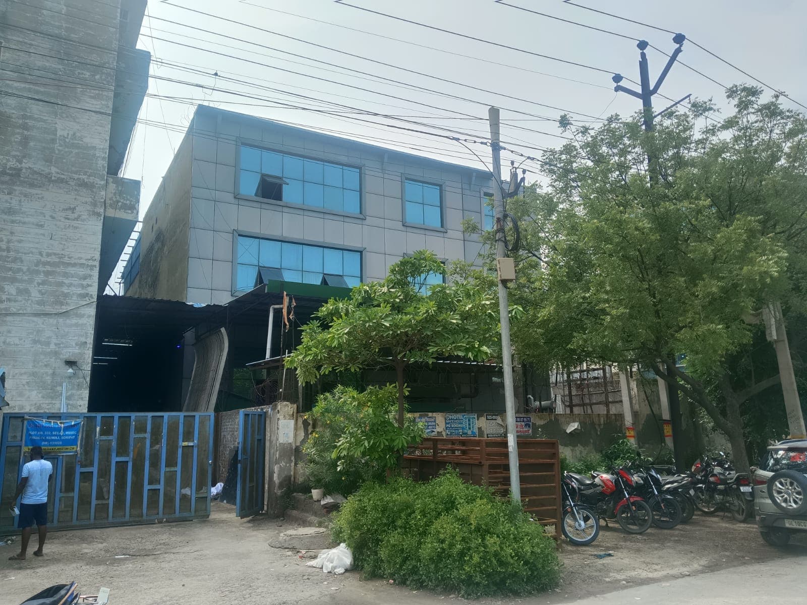Property Photos 1