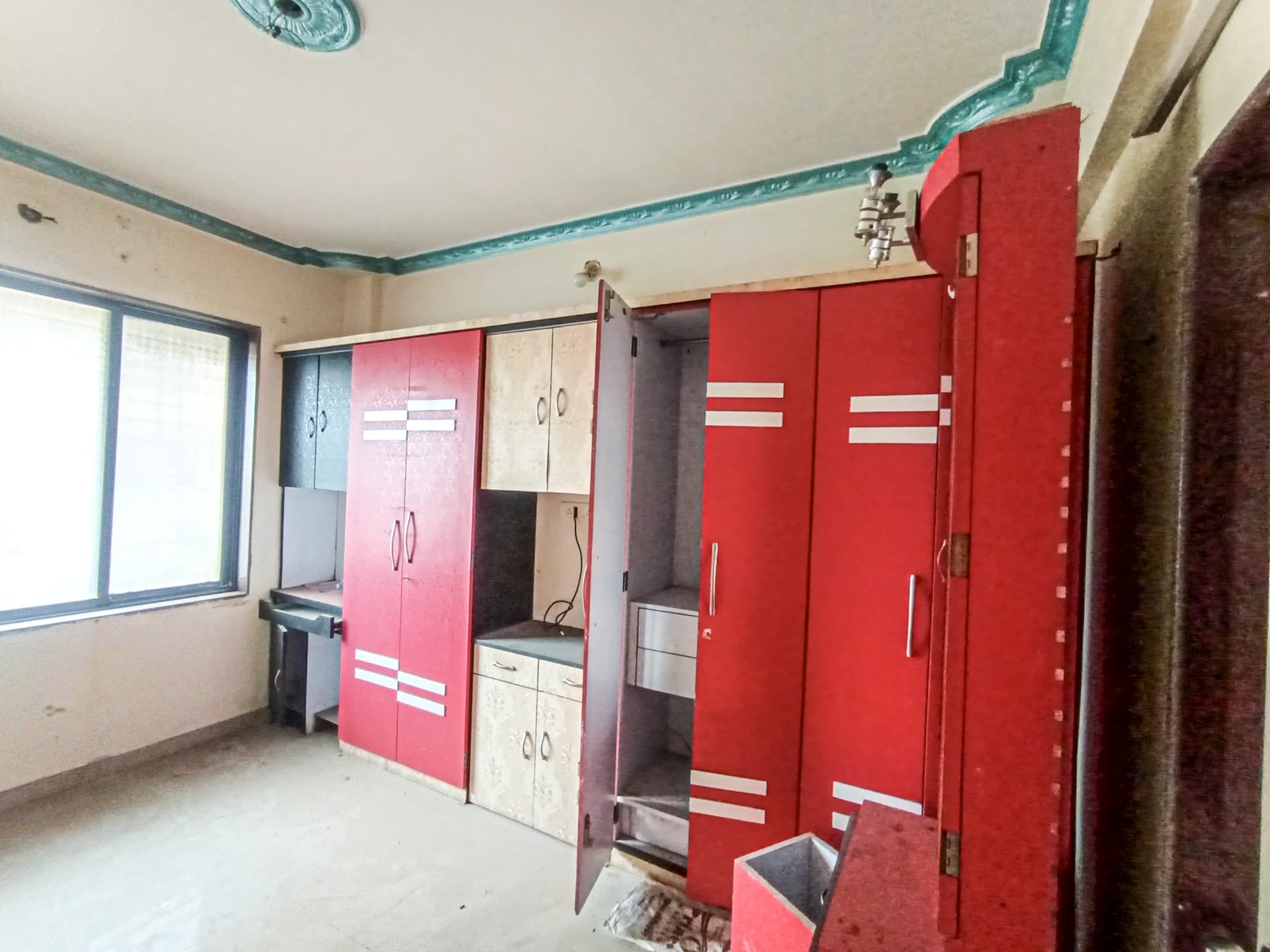 Property Photos 6