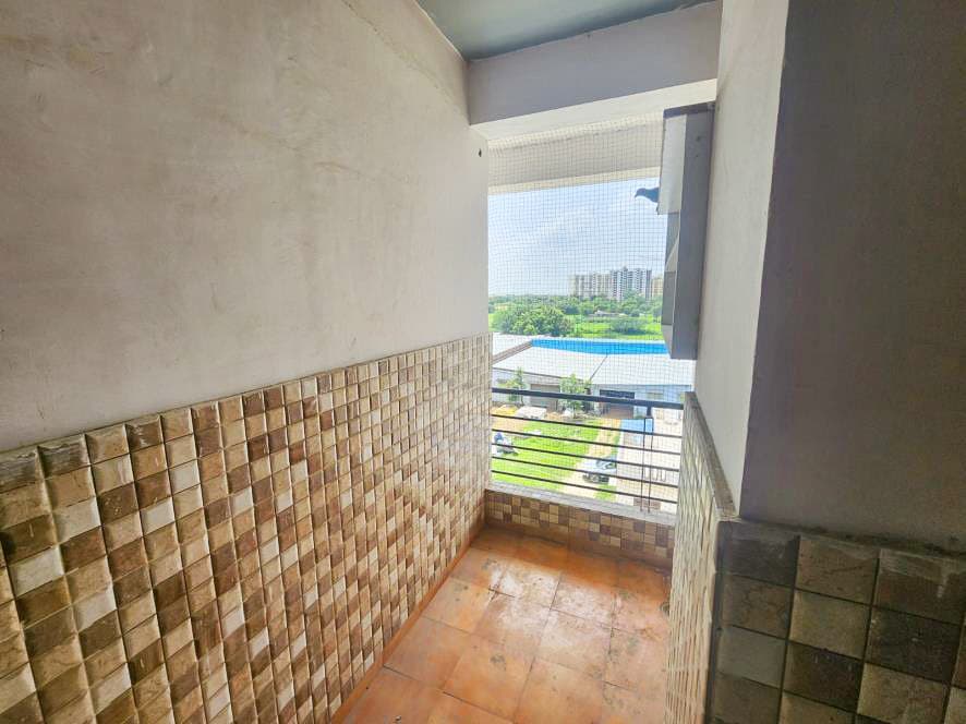 Property Photos 32