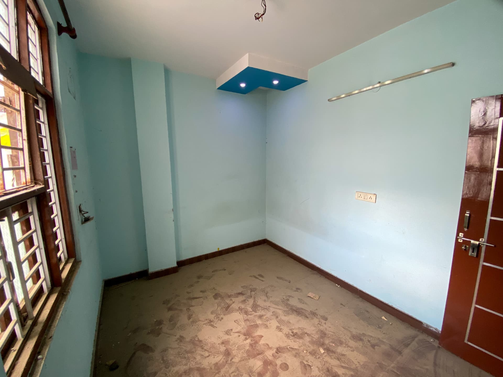 Property Photos 33