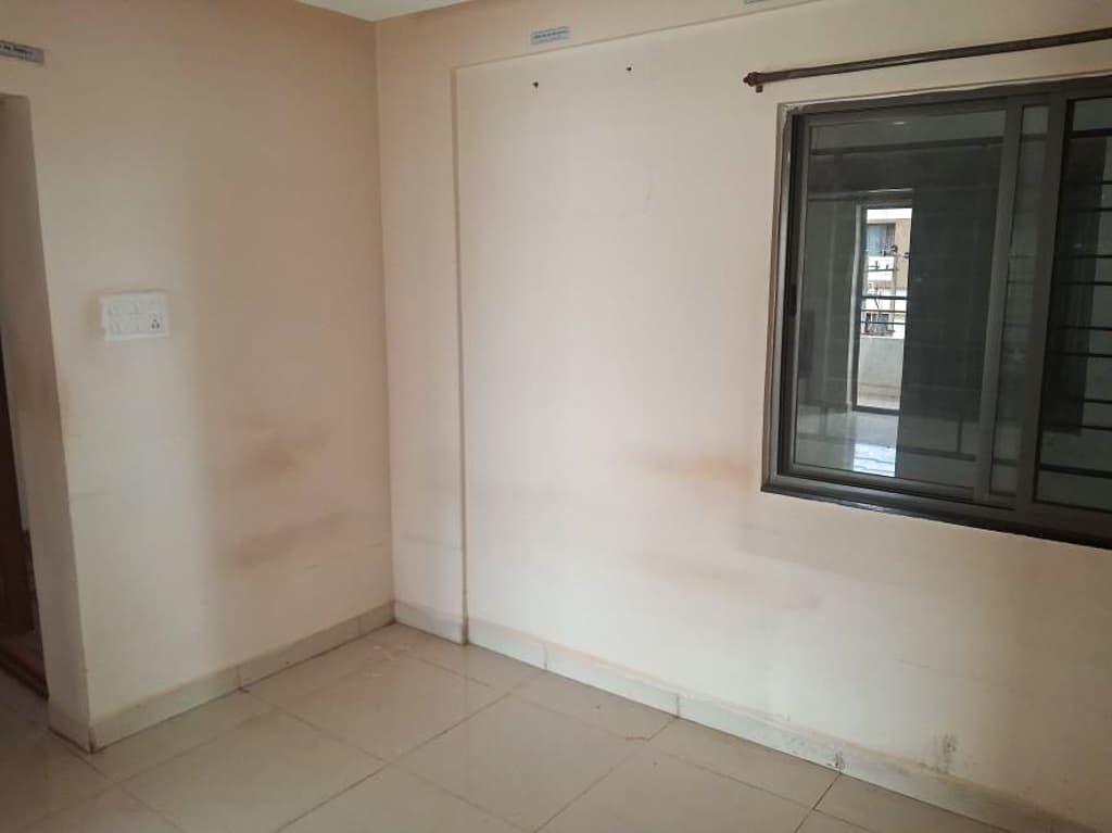 Property Photos 28