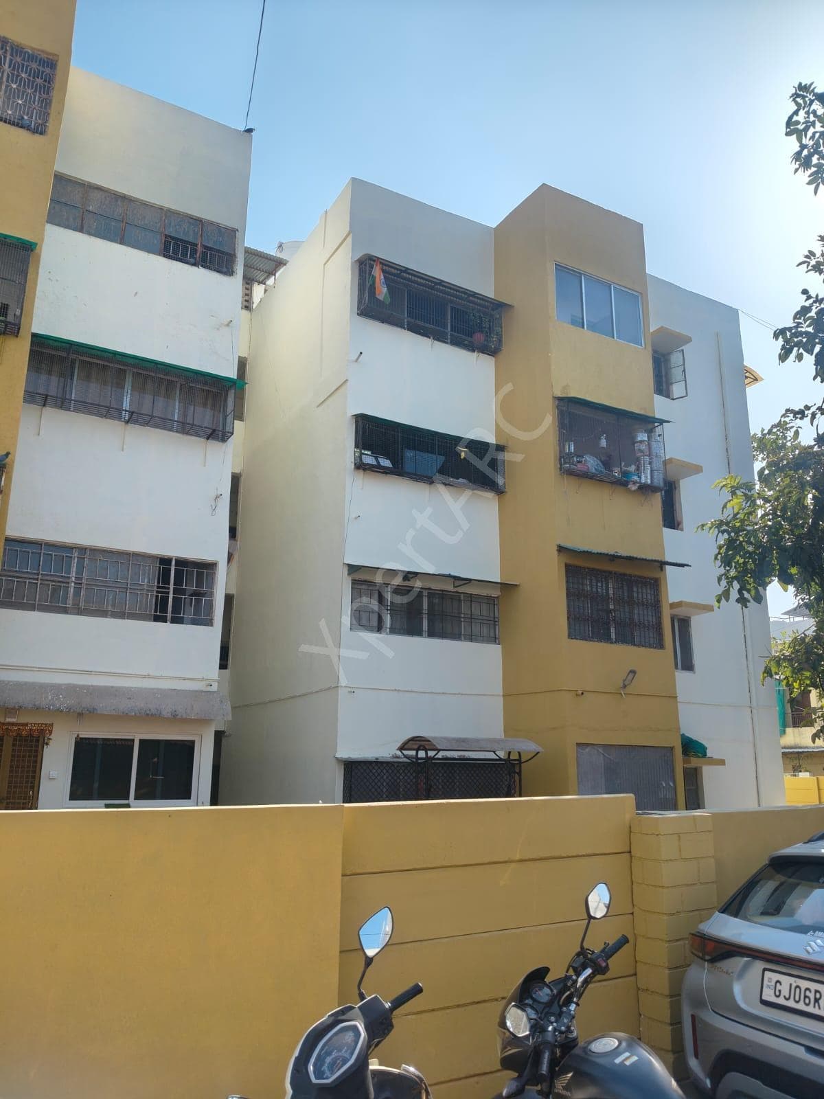 Property Photos 1