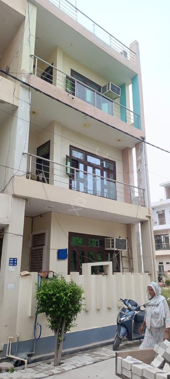 Property Photos 1