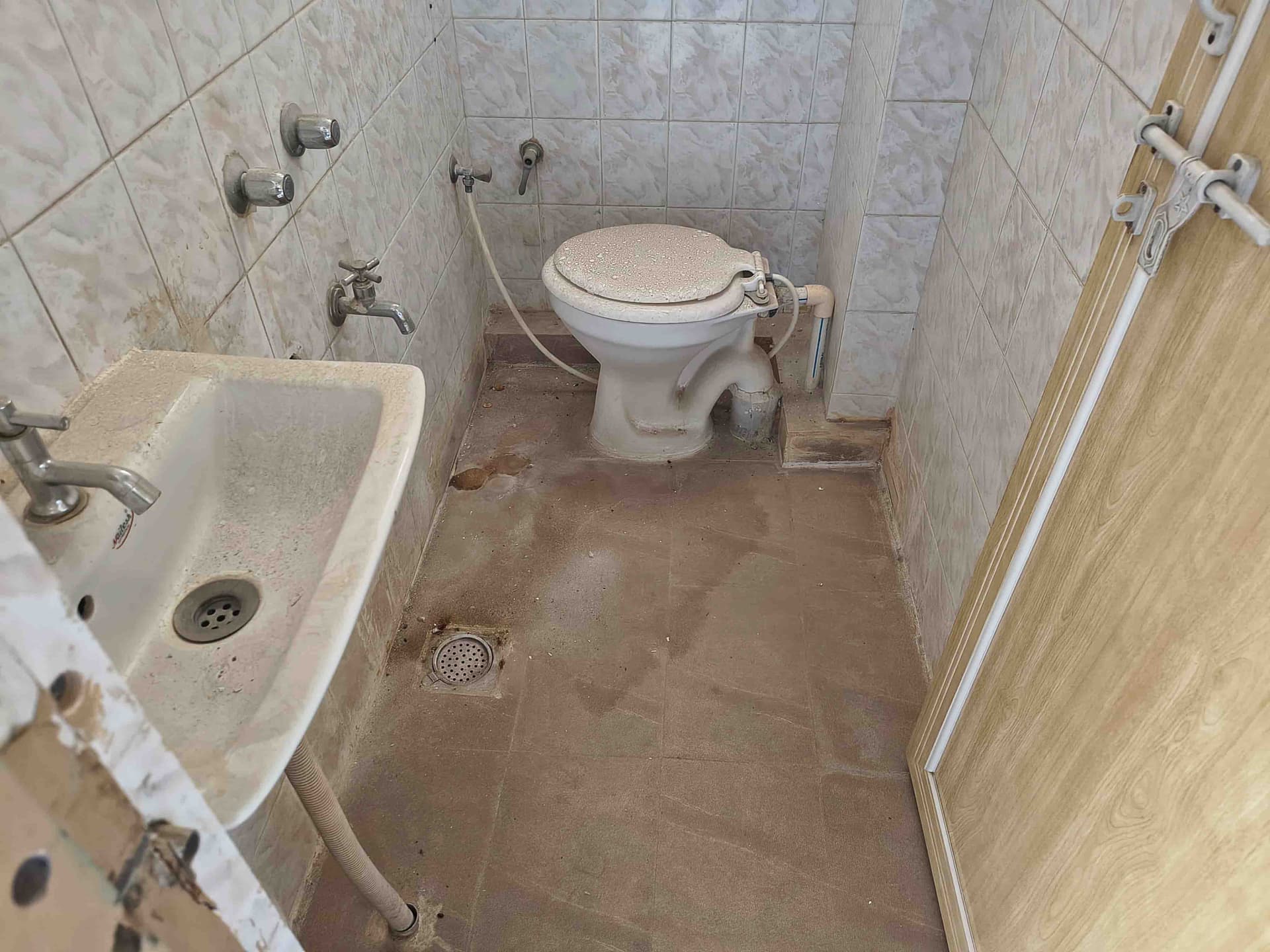 Property Photos 26