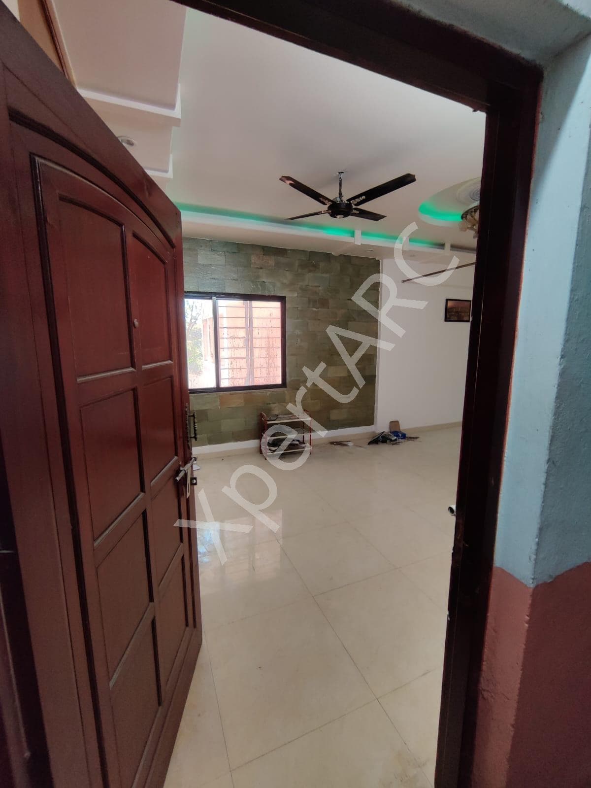 Property Photos 9