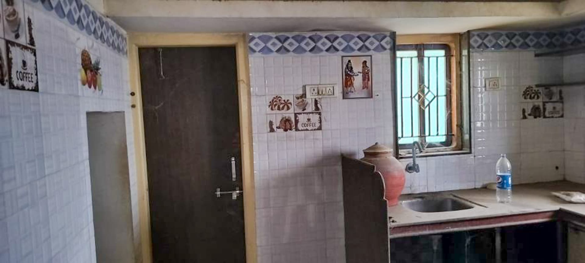 Property Photos 8