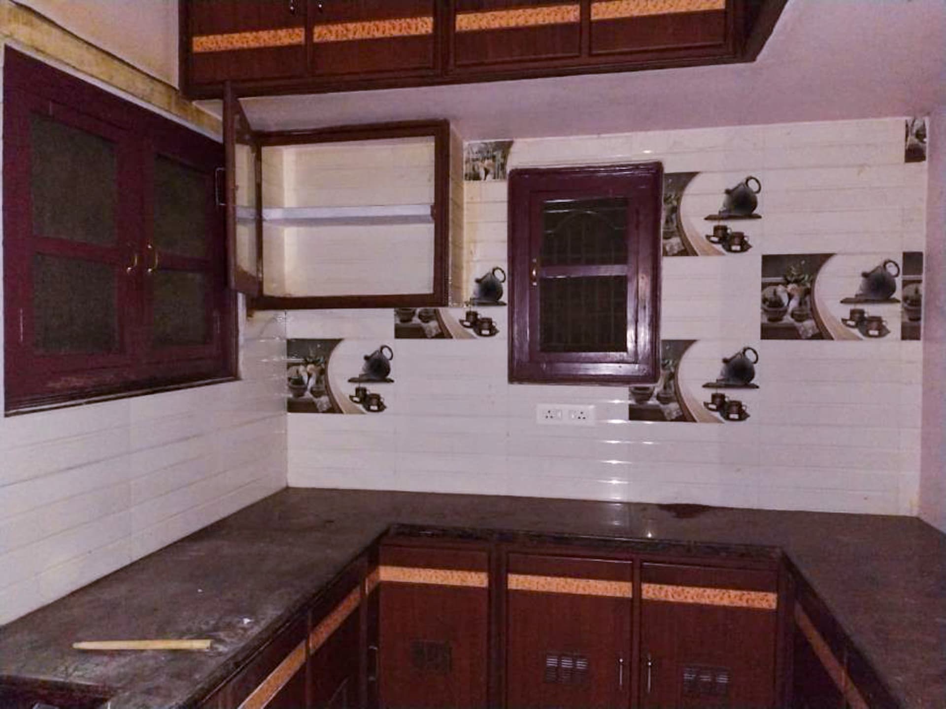 Property Photos 28