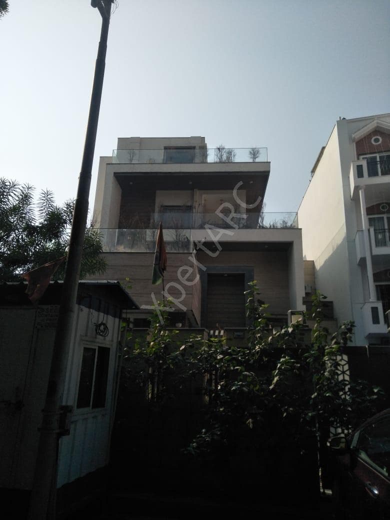 Property Photos 8