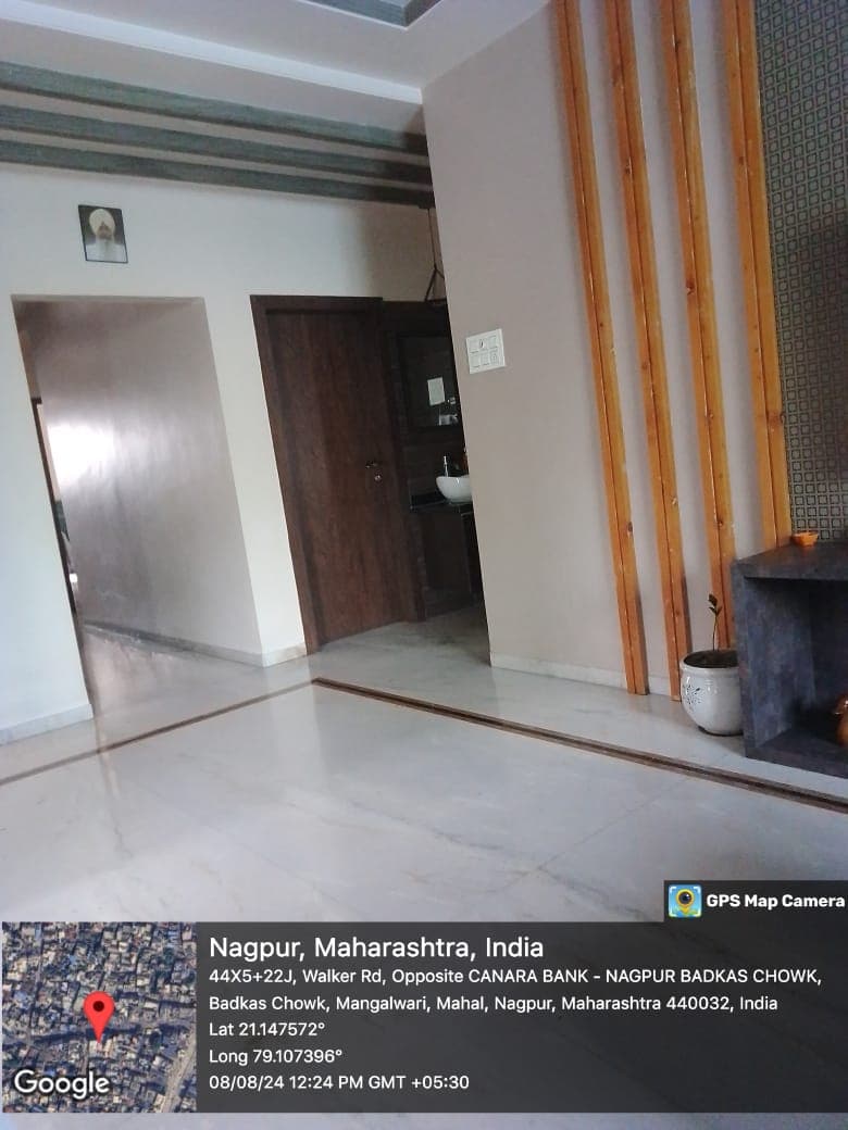 Property Photos 5