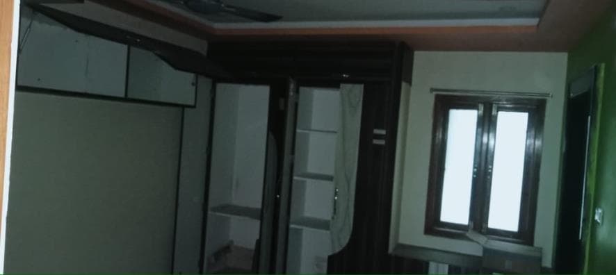 Property Photos 5