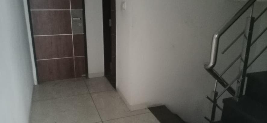 Property Photos 12