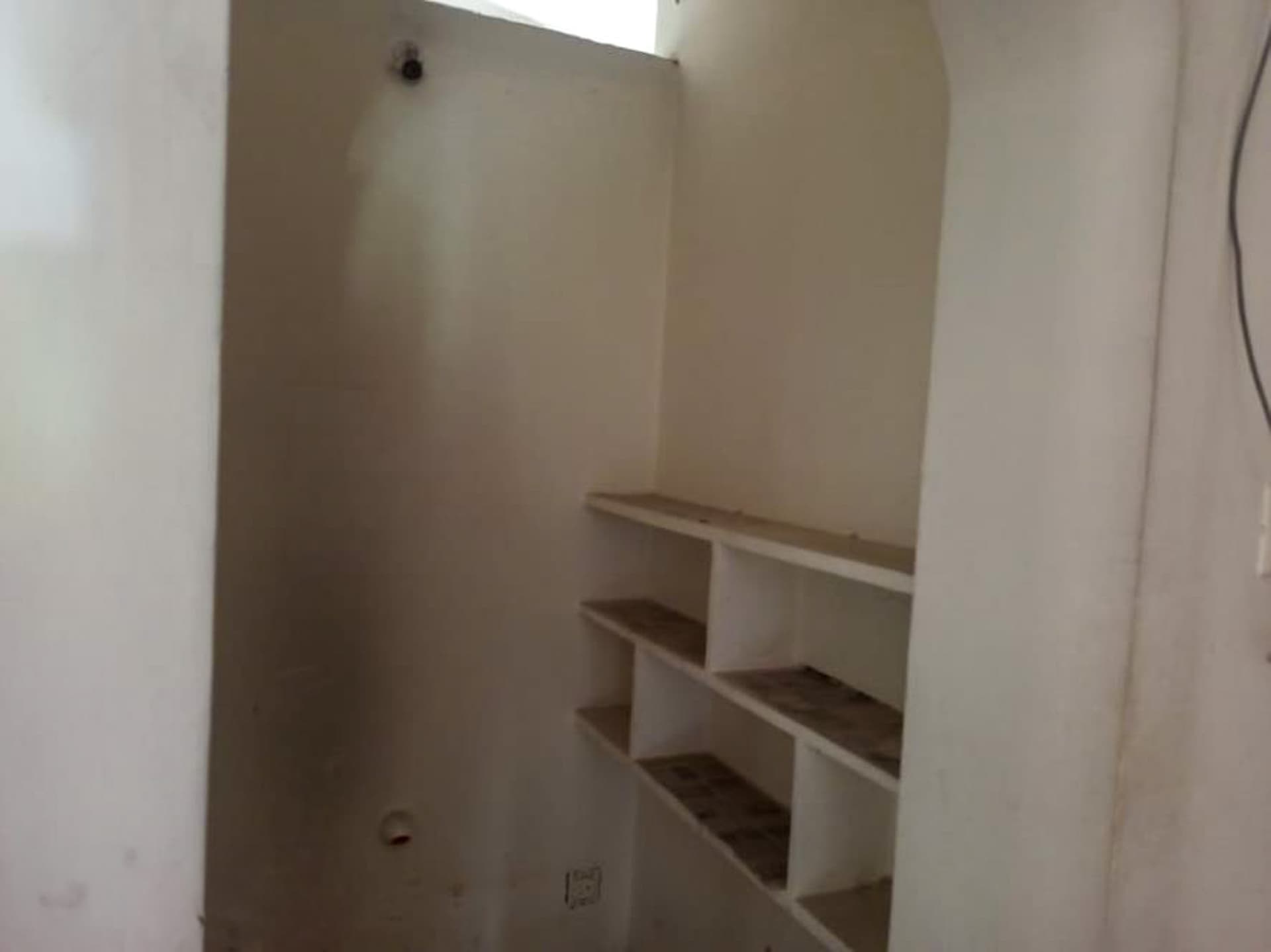 Property Photos 8