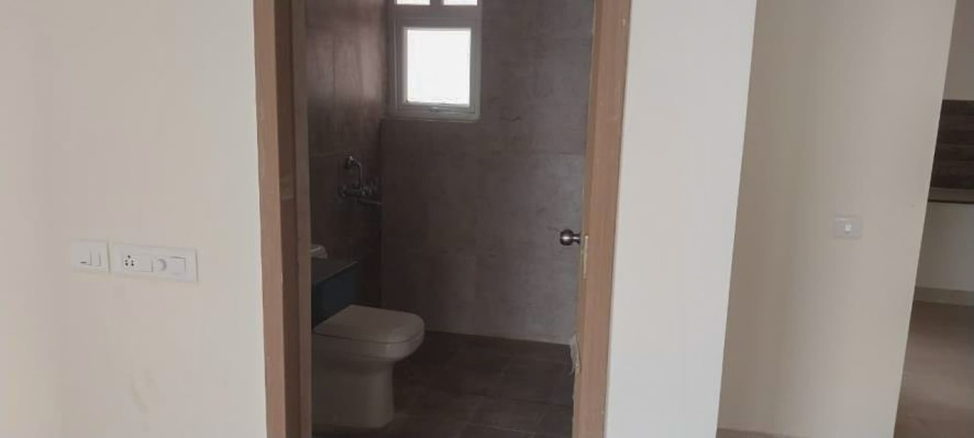 Property Photos 21