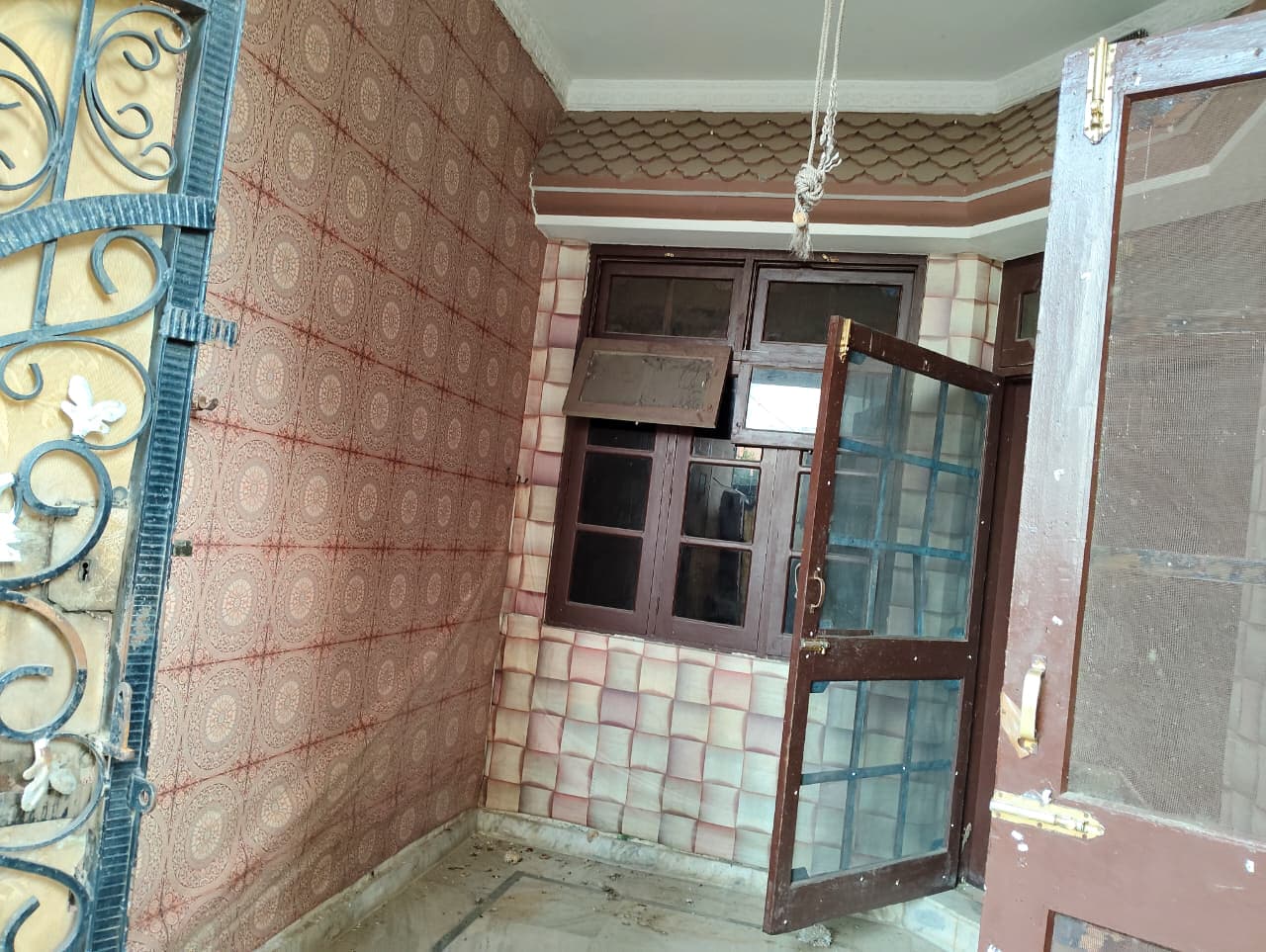 Property Photos 8