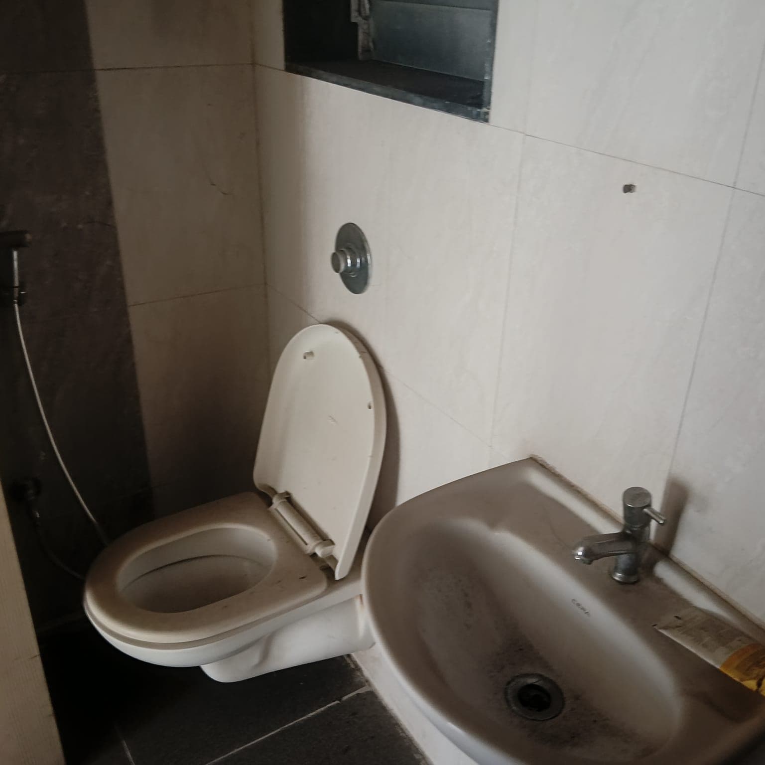 Property Photos 17
