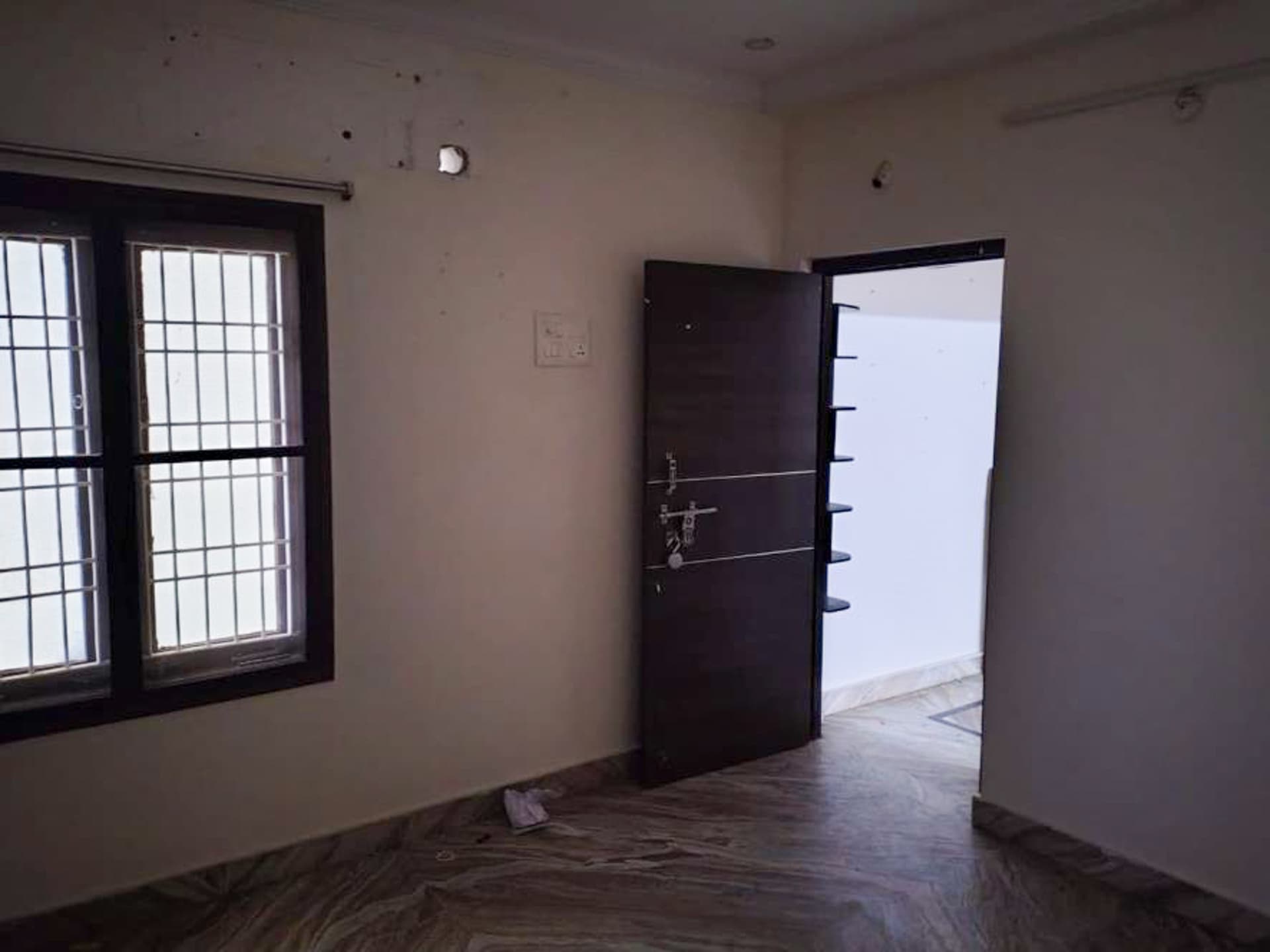 Property Photos 6