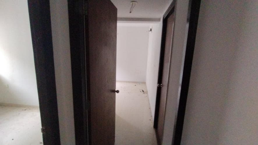 Property Photos 9