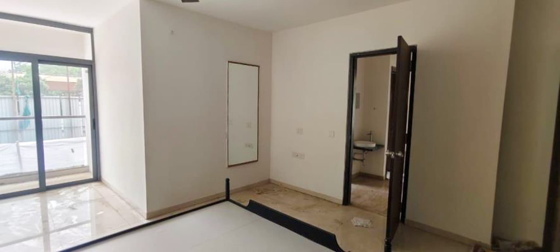 Property Photos 10