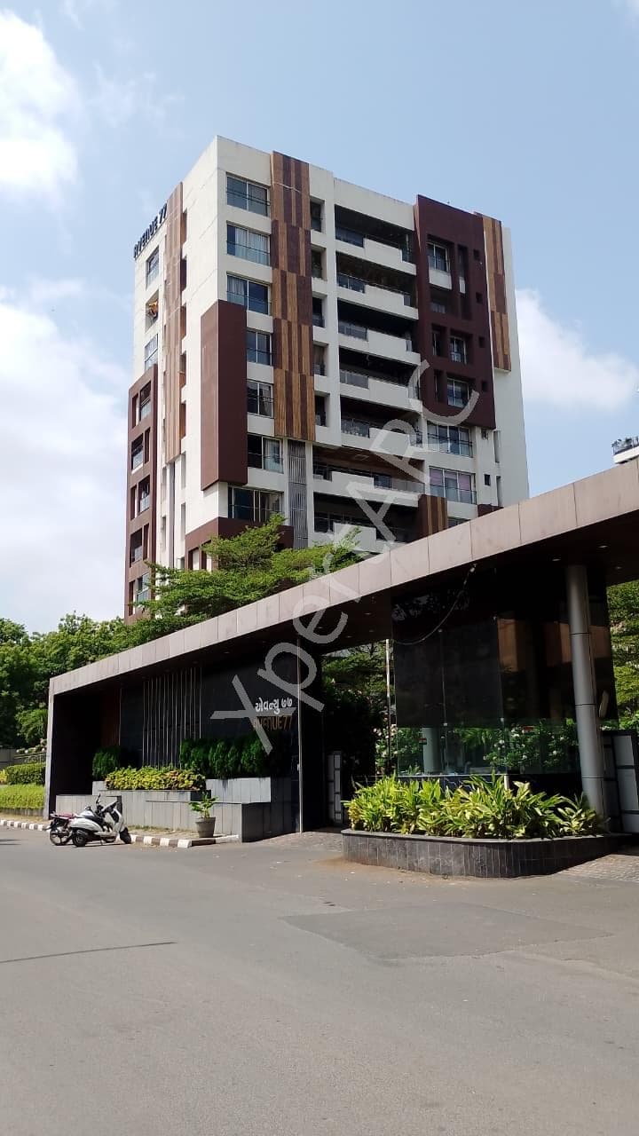 Property Photos 6