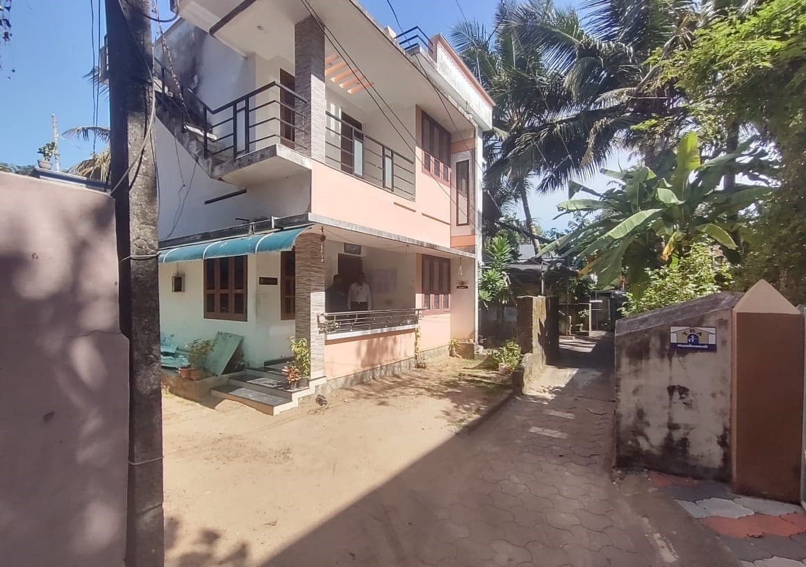 Property Photos 1