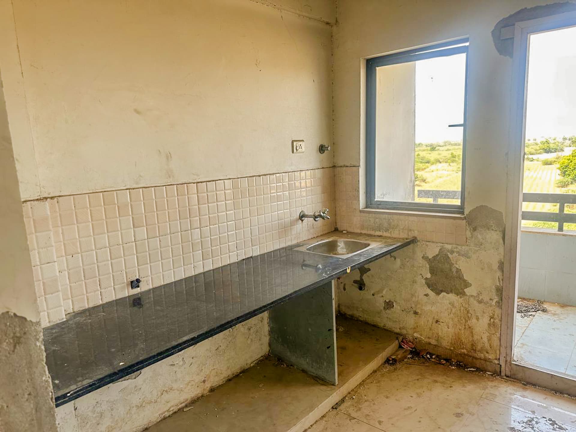 Property Photos 6