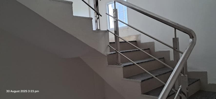 Property Photos 17