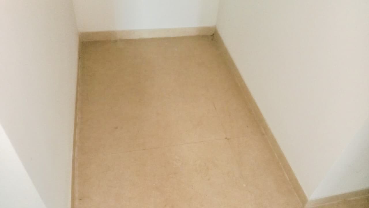 Property Photos 9