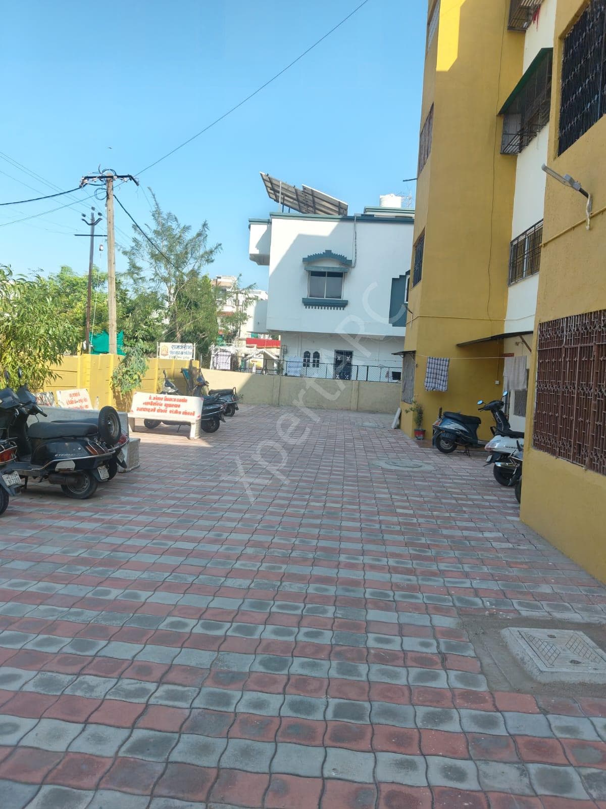 Property Photos 4