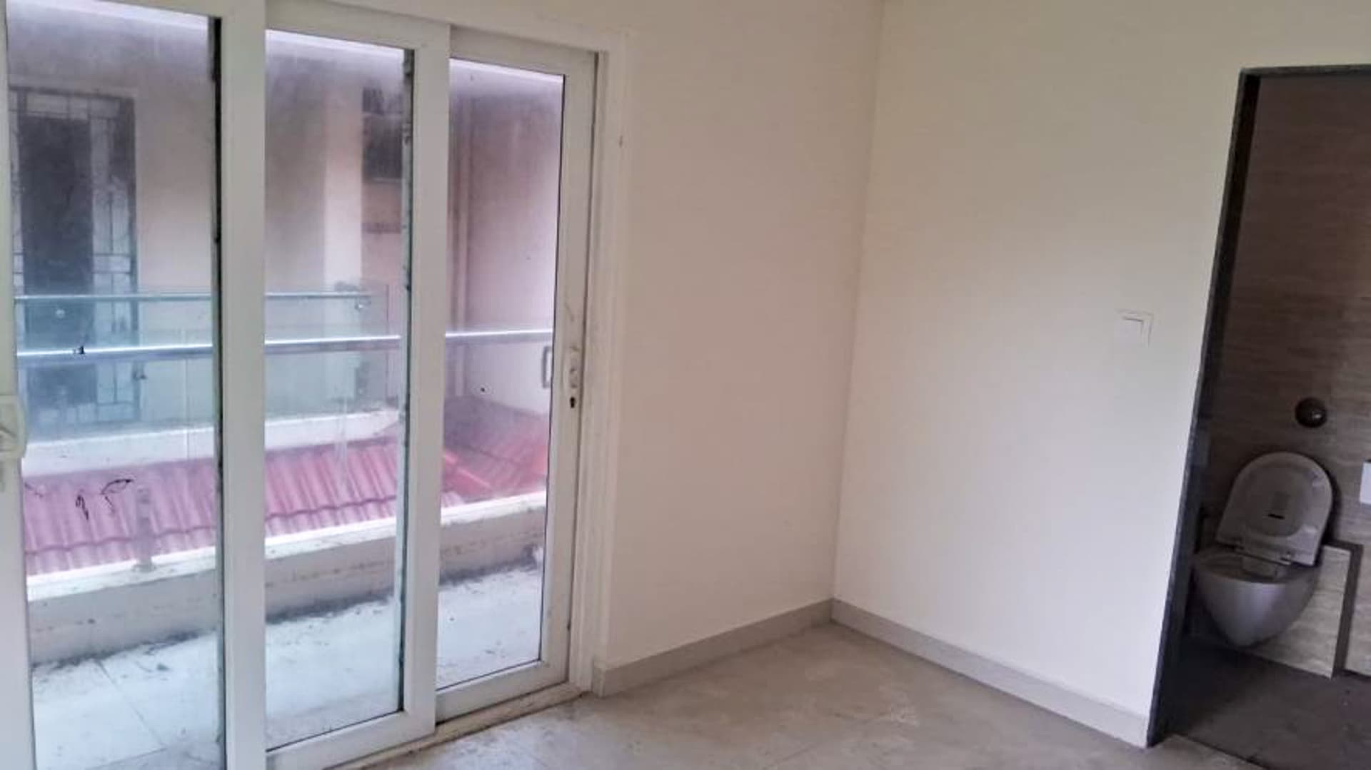 Property Photos 11