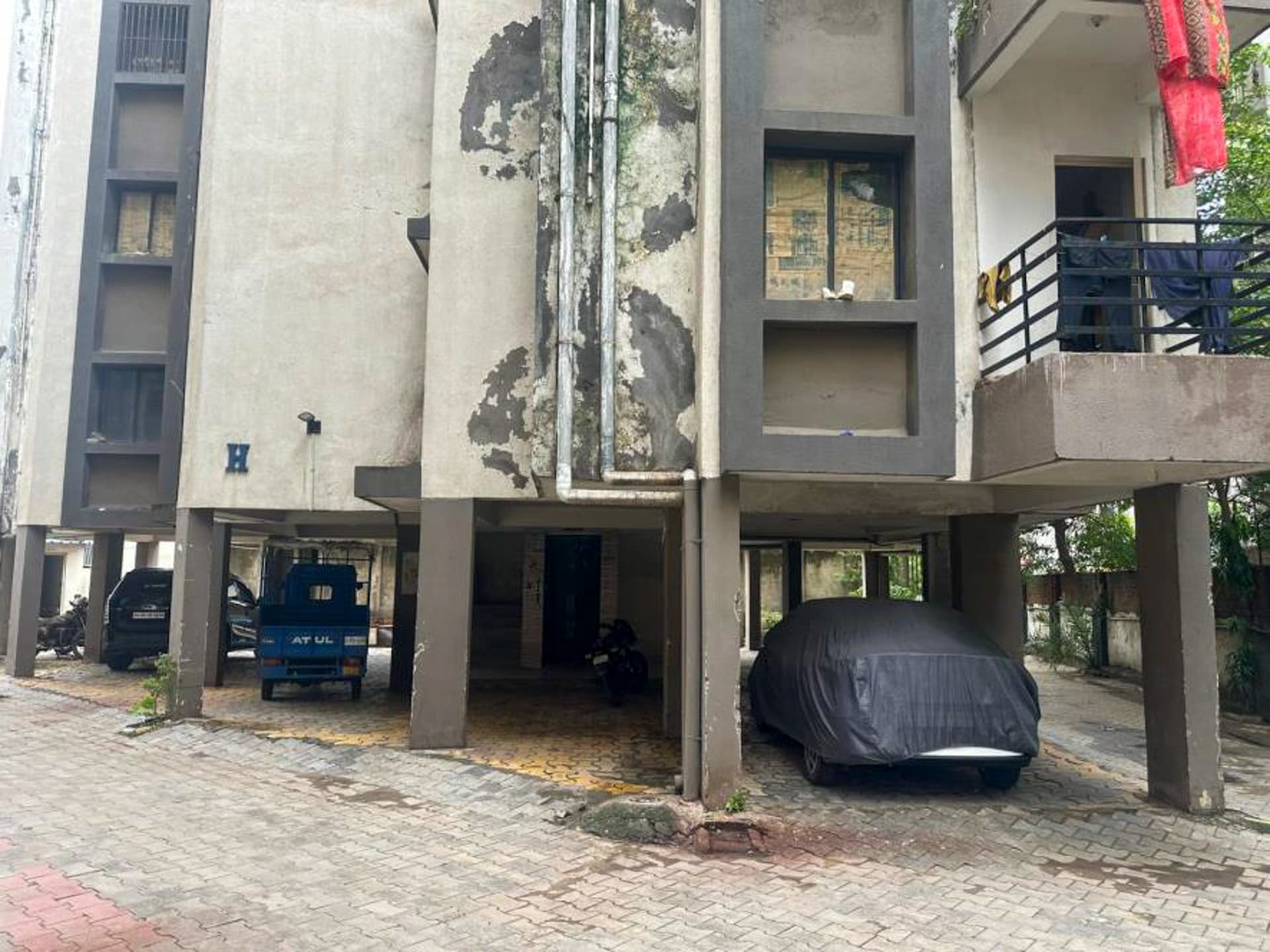 Property Photos 7