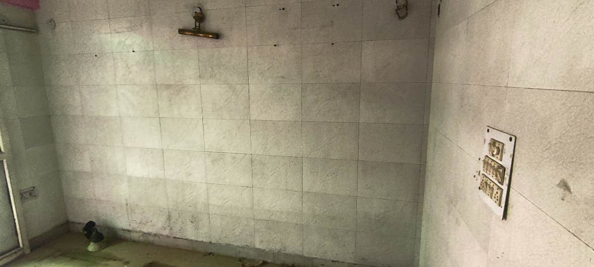 Property Photos 17