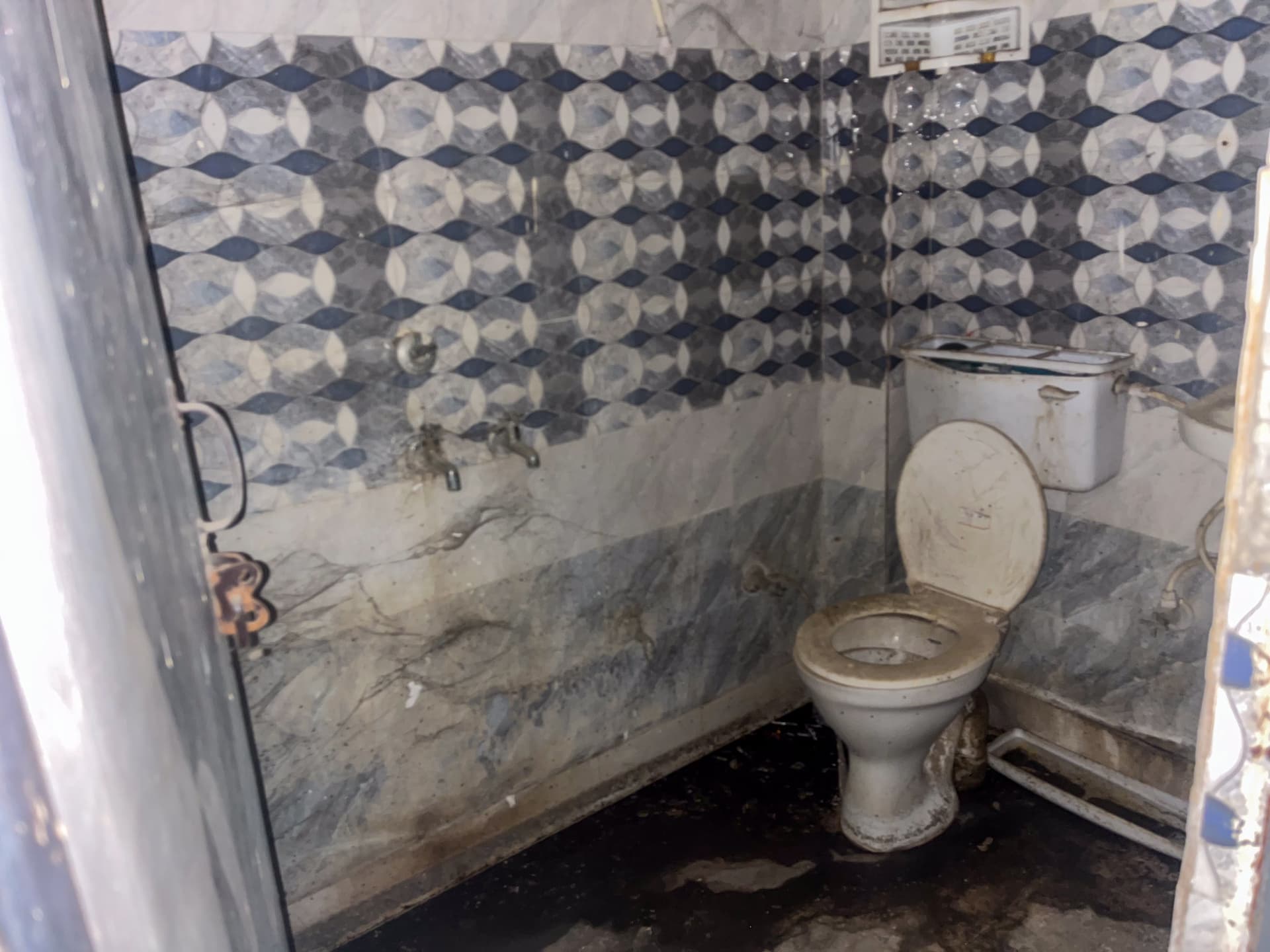 Property Photos 18