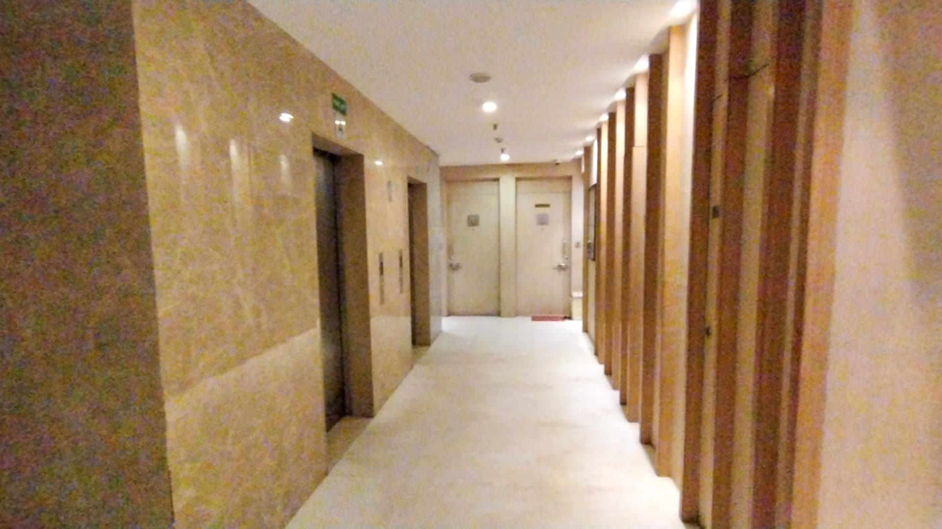 Property Photos 18