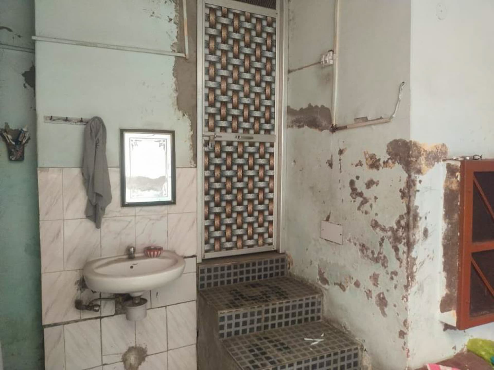 Property Photos 8