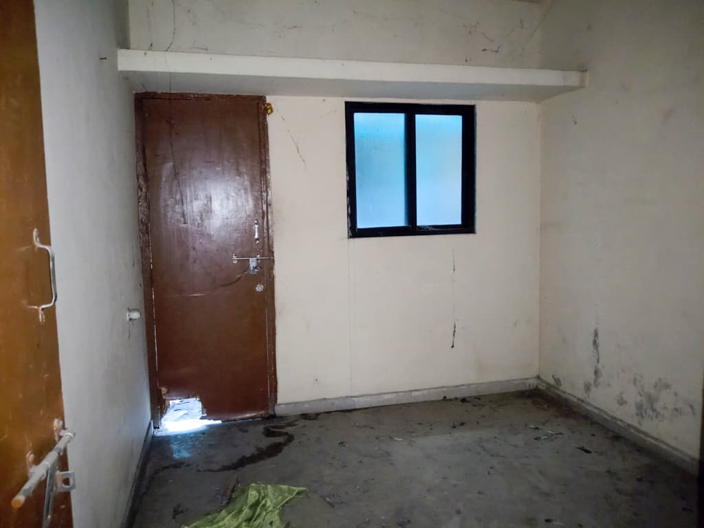 Property Photos 8