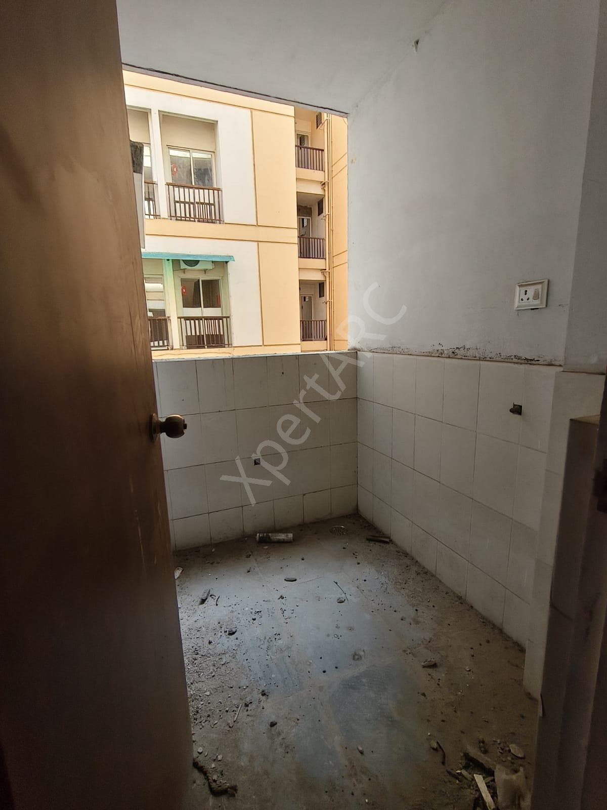 Property Photos 18