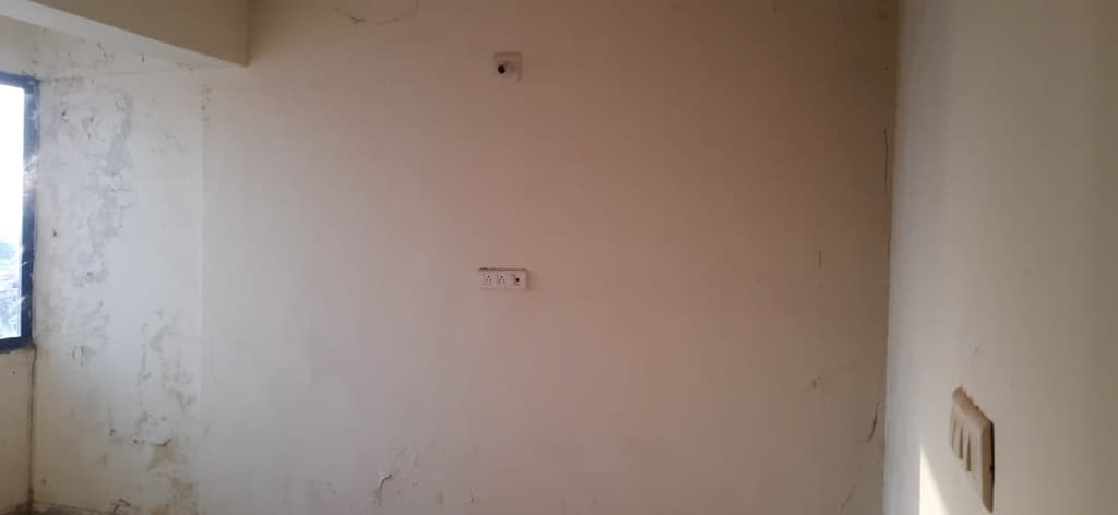 Property Photos 6